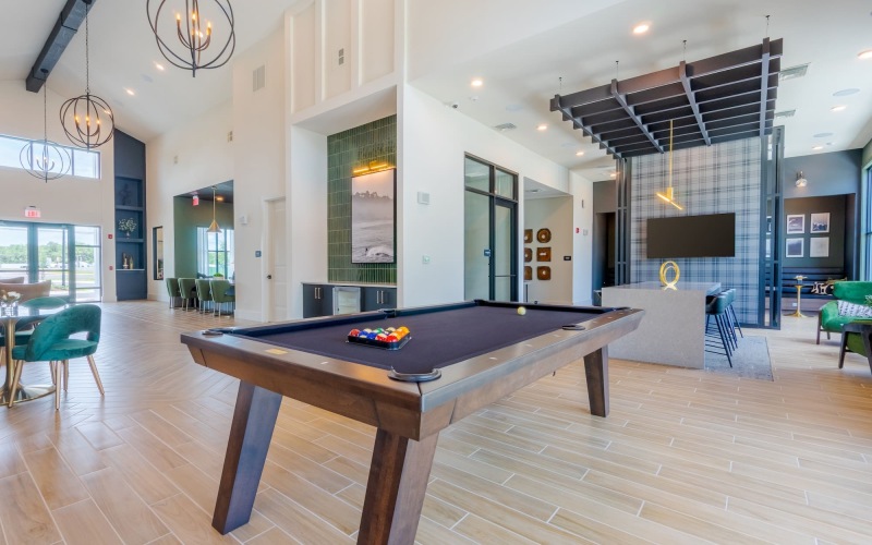 Game room with lots of seating